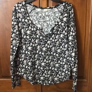 Pacsun Floral V-Neck